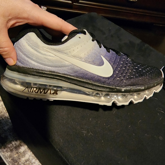 Nike Shoes - 2017 Nike Airmax limited edition